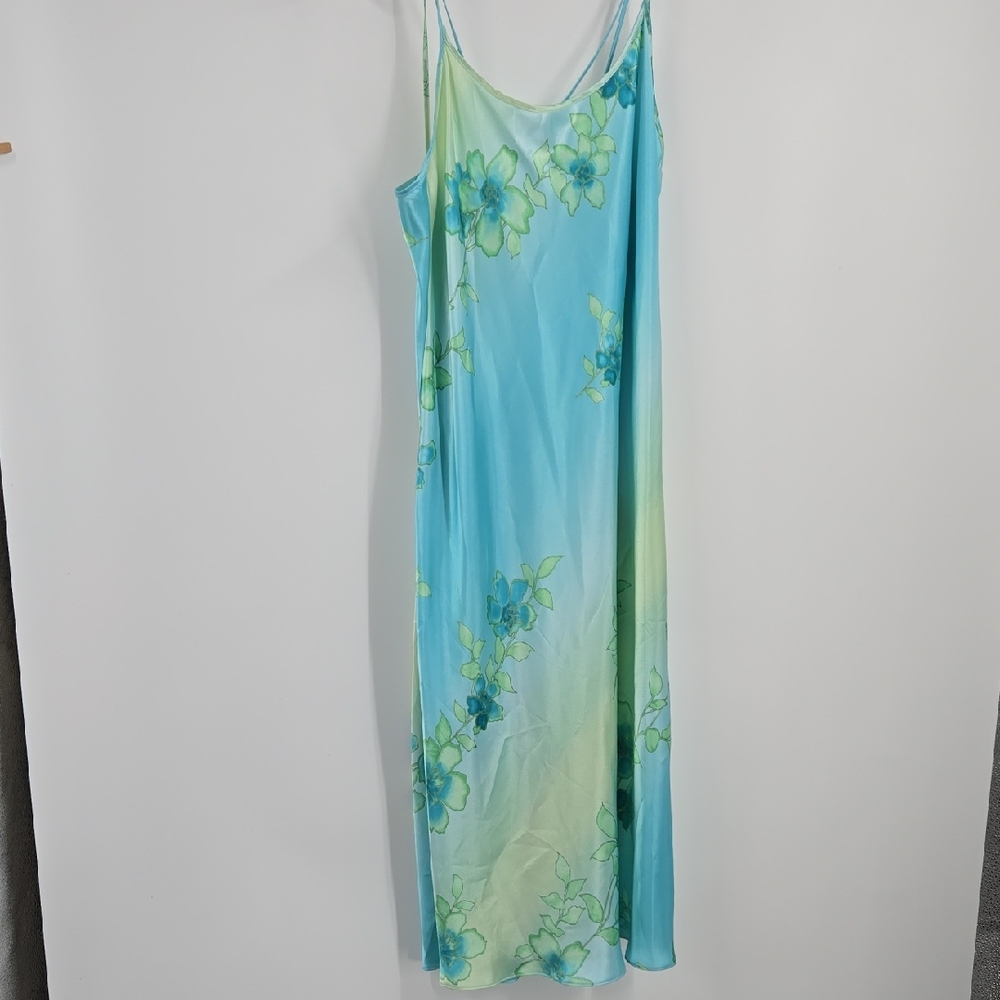 Vintagw Floral Blue and Green Nightgown Medium